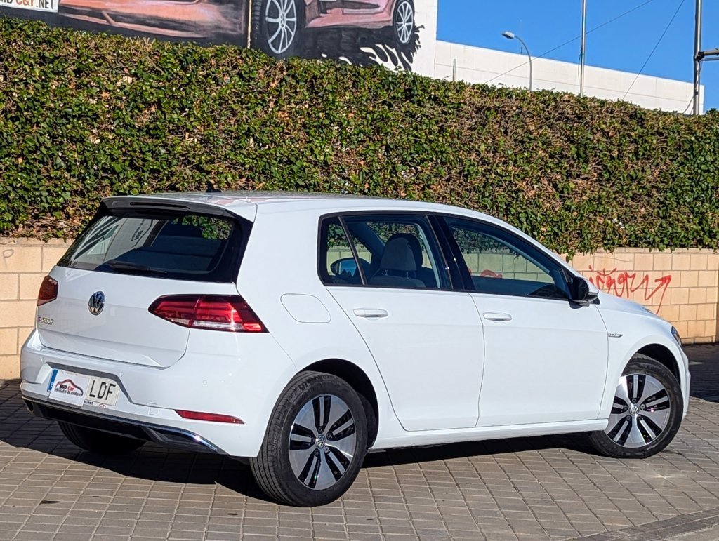 MIDCar coches ocasión Madrid Volkswagen Golf e-Golf ePower 136Cv Etiqueta Medioambiental 0 Emisiones