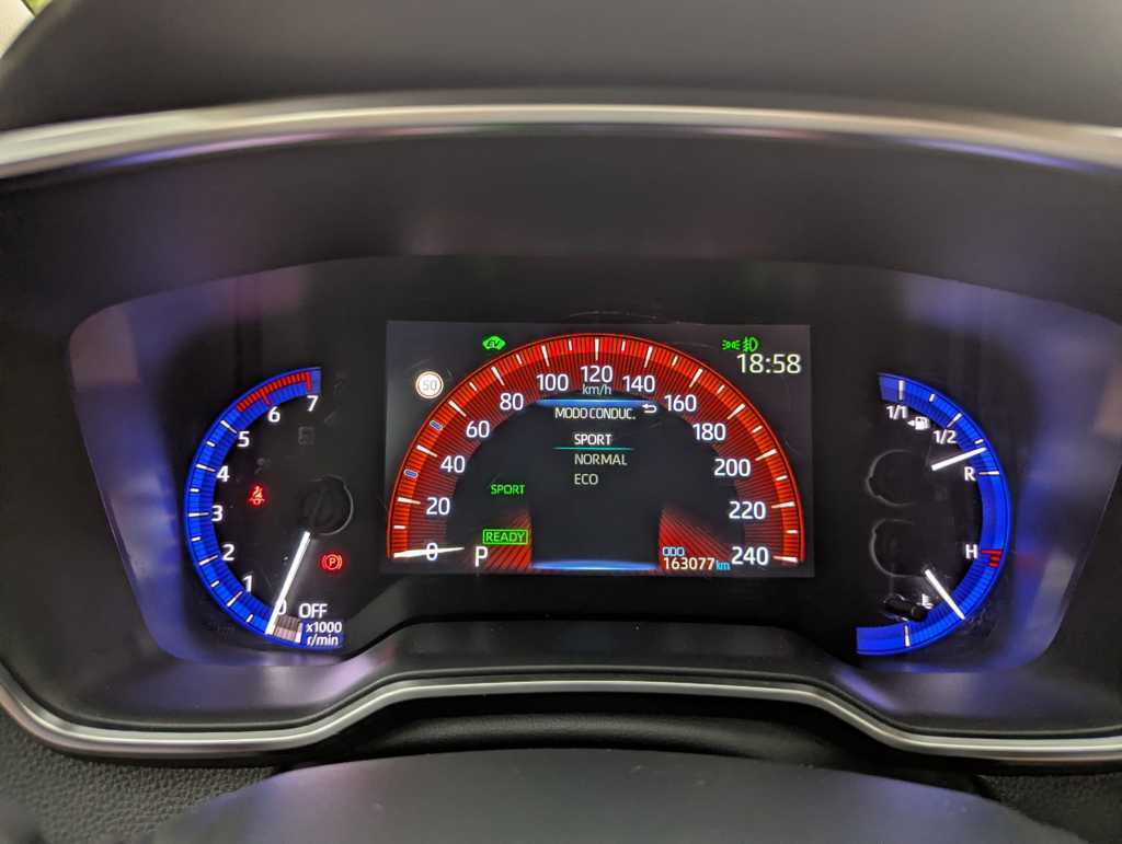 MIDCar coches ocasión Madrid Toyota Corolla 1.8 125H Hybrid Active TECH E-CVT Sedan