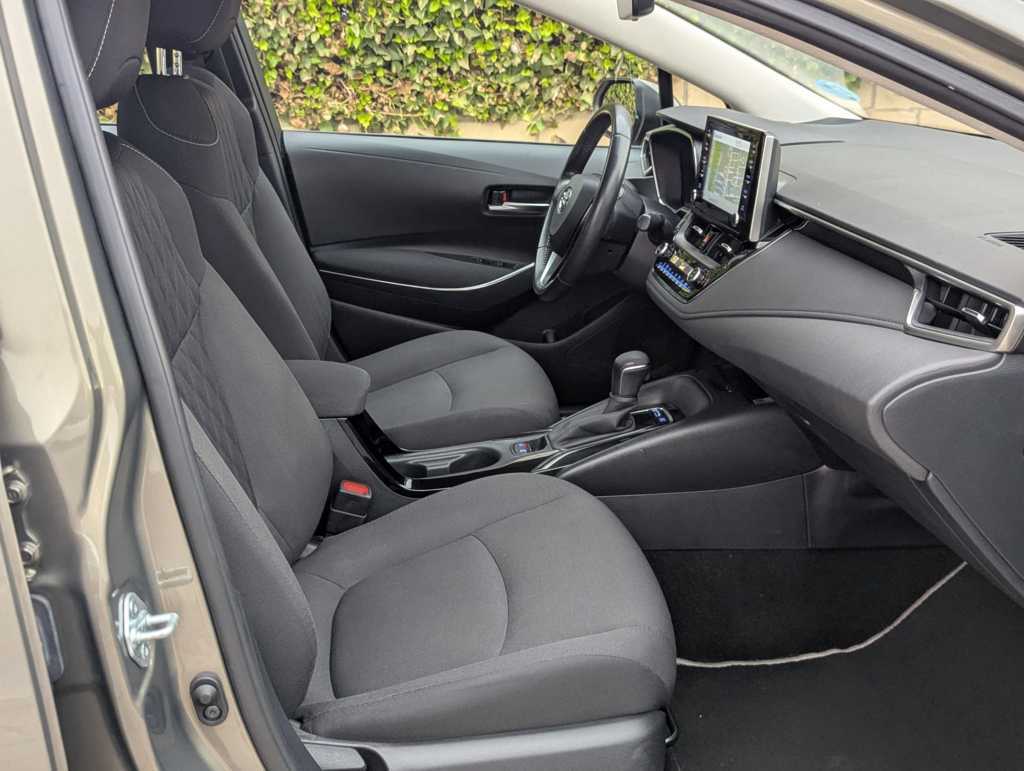 MIDCar coches ocasión Madrid Toyota Corolla 1.8 125H Hybrid Active TECH E-CVT Sedan