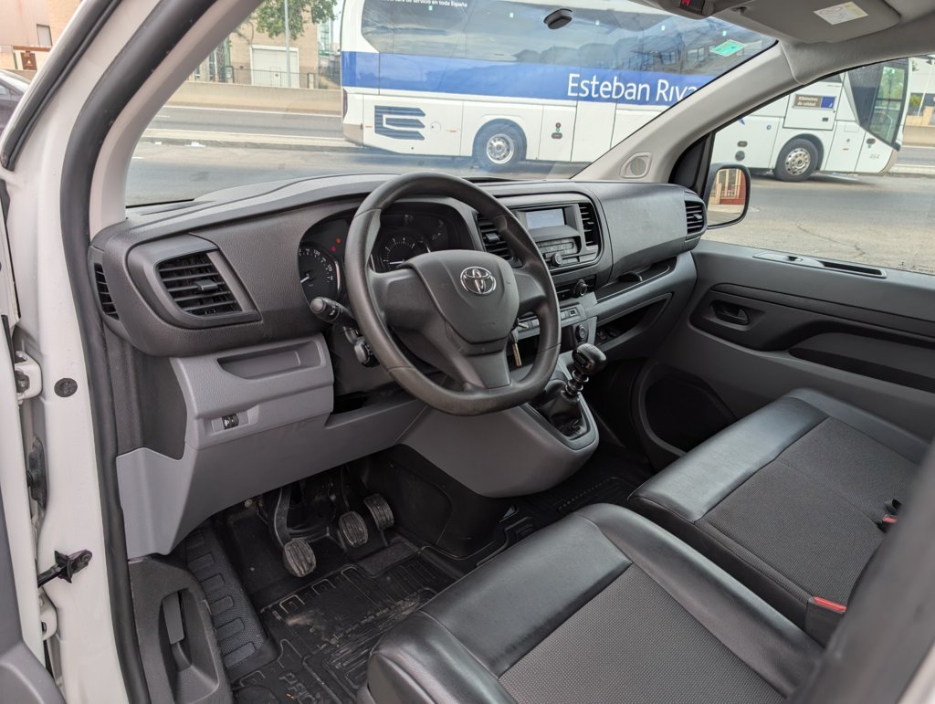 MIDCar coches ocasión Madrid Toyota Toyota Proace Van Media 1.5D Business Furgon