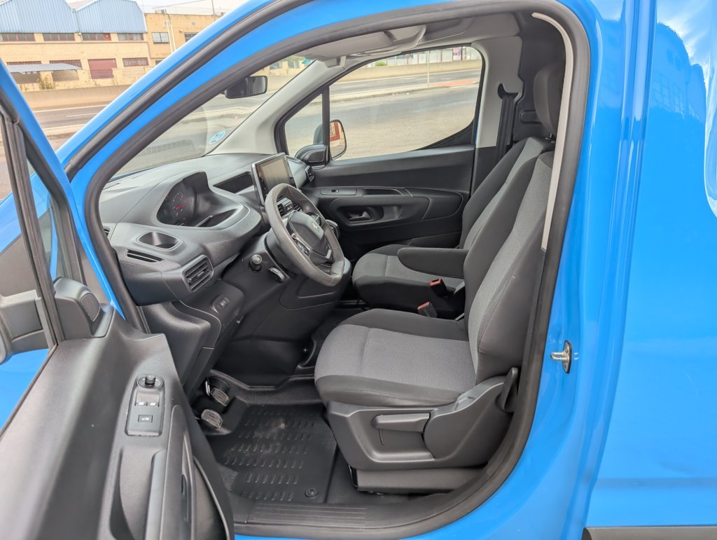 MIDCar coches ocasión Madrid Peugeot Partner Premium 1.6BlueHDI 100Cv IVA Incl Etiqueta C