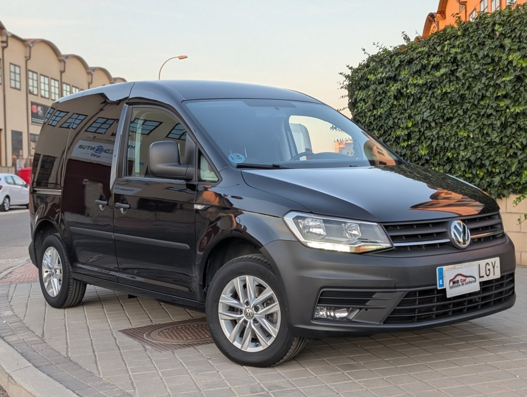 MIDCar coches ocasión Madrid Volkswagen Caddy Profesional 2.0Tdi  BMT 4 Puertas 100Cv