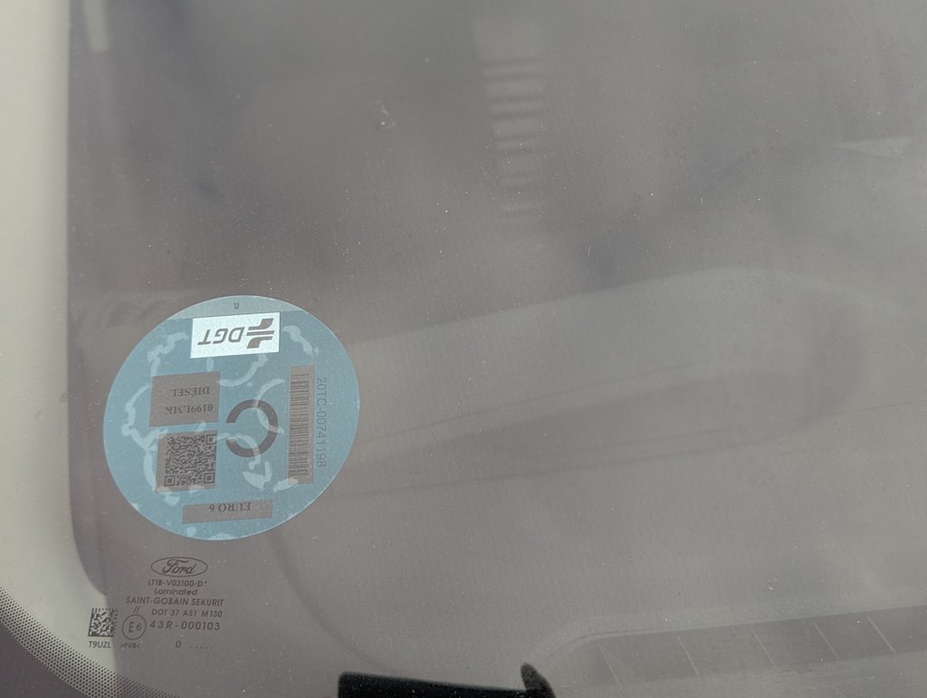 MIDCar coches ocasión Madrid Ford Transit Connect Van 1.5EcoBlue  Trend 210  S&S Trend L2,  6 Vel Etiqueta C IVA y garantía Incl