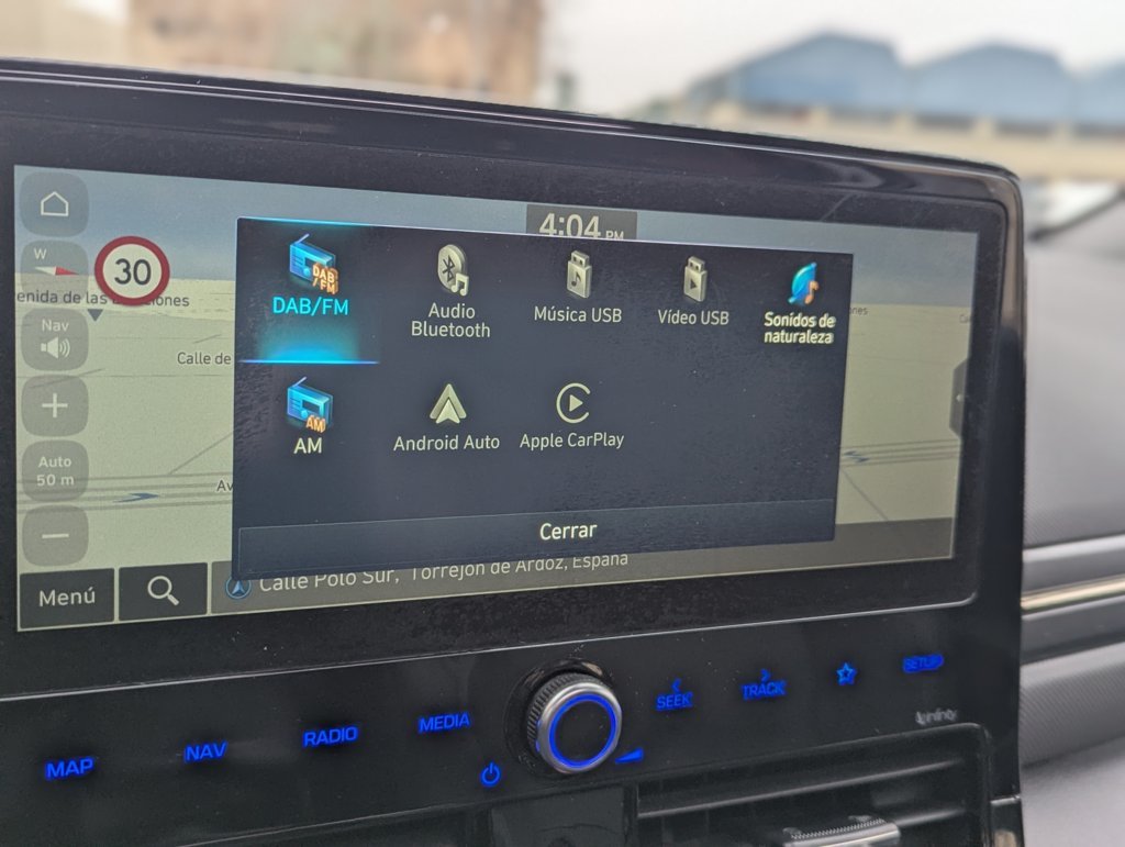 MIDCar coches ocasión Madrid HYUNDAI  iONIQ 1.6 GDI HEV Style DT Hybrido Techo corredizo  (Eléctrico, Gasolina)  Etiqueta Eco