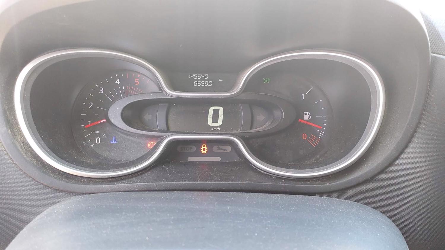 MIDCar coches ocasión Madrid Renault Trafic Furgón 27 L1H1 Energy 2.0BluedCi 120Cv Etiqueta C IVA y Garantía Incl Nacional