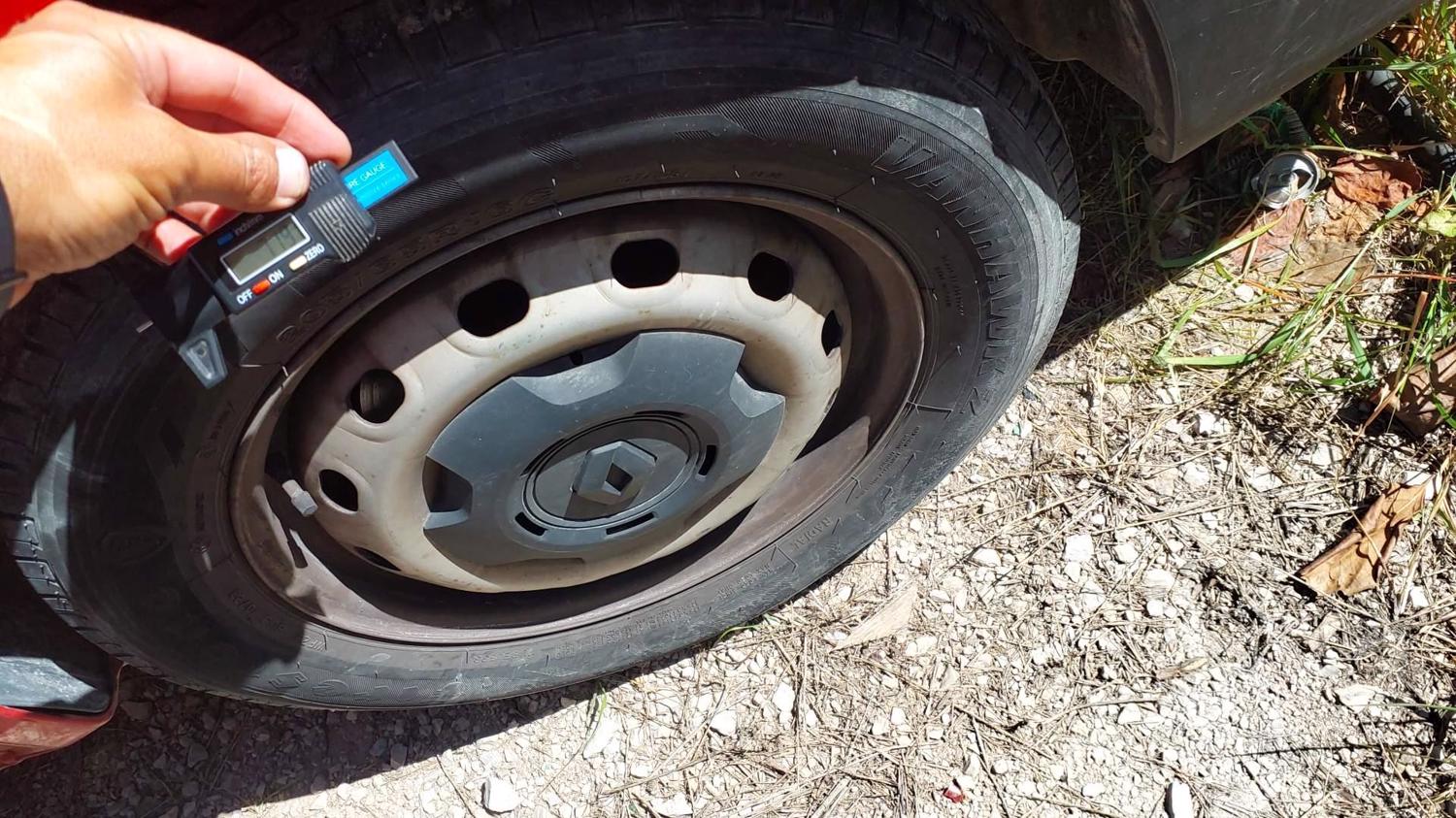 MIDCar coches ocasión Madrid Renault Trafic Furgón 27 L1H1 Energy 2.0BluedCi 120Cv Etiqueta C IVA y Garantía Incl Nacional