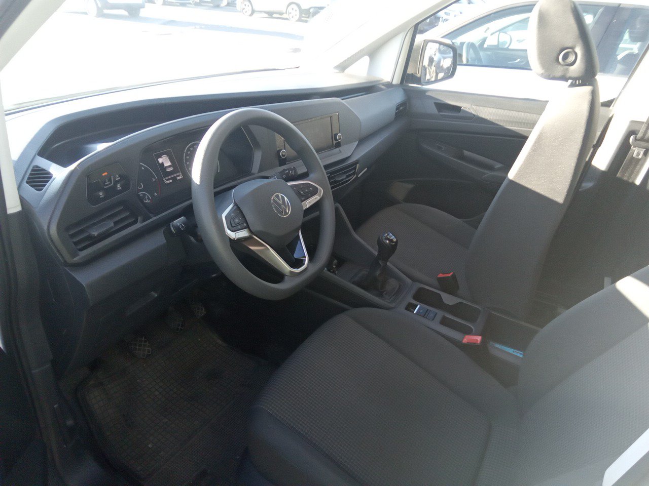 MIDCar coches ocasión Madrid Volkswagen Caddy Profesional Maxi Furgón Nuevo Modelo 2.0Tdi 110Cv 6Velocidades IVA y Garantía Incl Etiqueta C