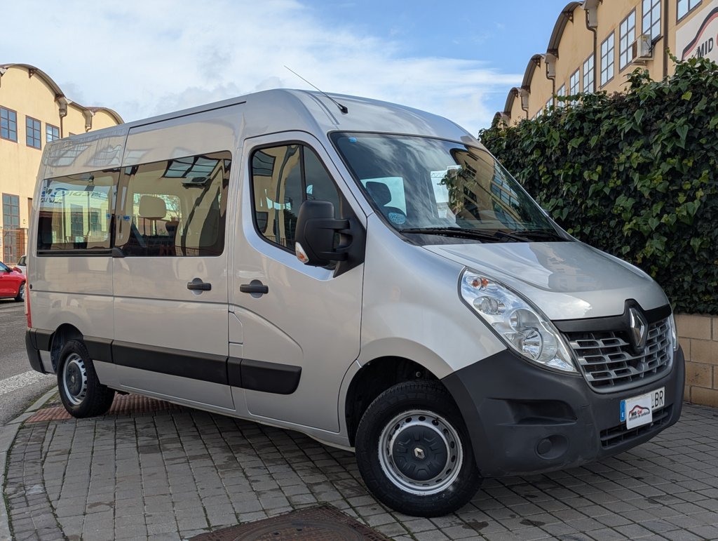 MIDCar coches ocasión Madrid Renault Master 2.3dCi v Combi S&S Energy L2h2 3500 Dci 140cv E6 IVA y Garantía Incl Etiqueta C