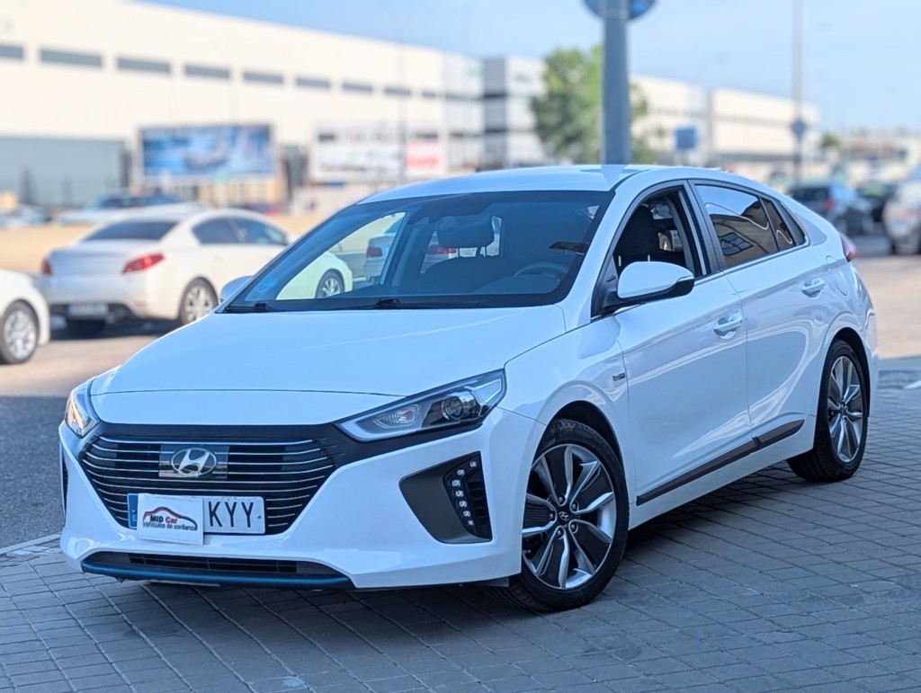 MIDCar coches ocasión Madrid HYUNDAI  iONIQ 1.6 GDI HEV Tecno DCT Hybrid