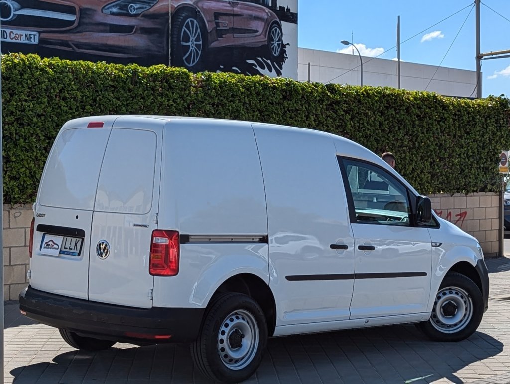 MIDCar coches ocasión Madrid Volkswagen Caddy Profesional  Furgón 1.4 TGI  BM 110Cv