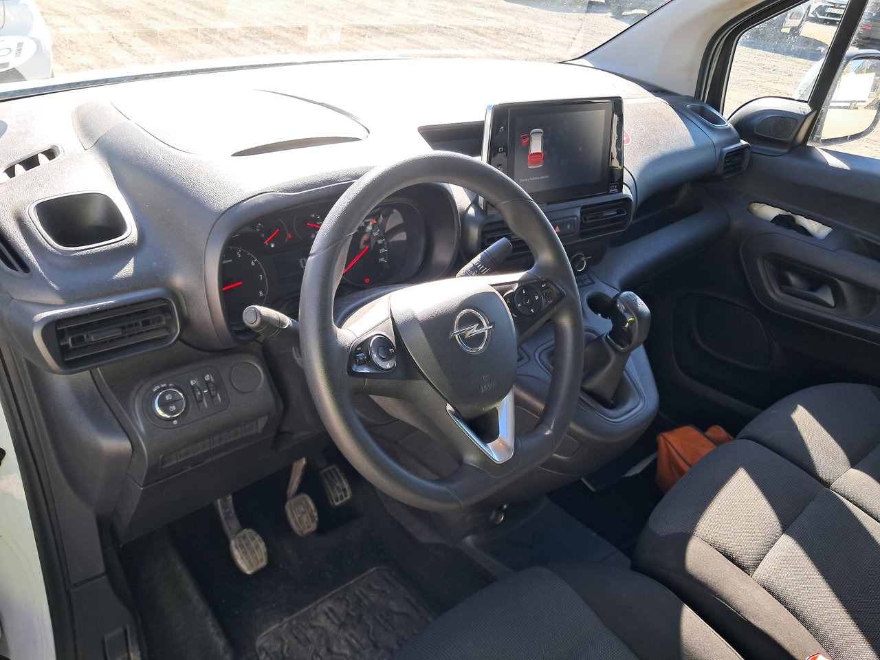 MIDCar coches ocasión Madrid Opel Combo 1.5Td SS Select 100Cv 3 Plazas Etiqueta C IVA y Garantía Incl