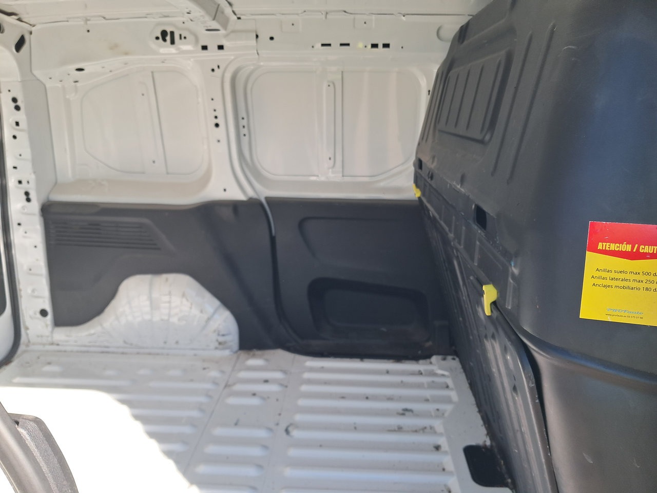 MIDCar coches ocasión Madrid Opel Combo 1.5Td SS Select 100Cv 3 Plazas Etiqueta C IVA y Garantía Incl