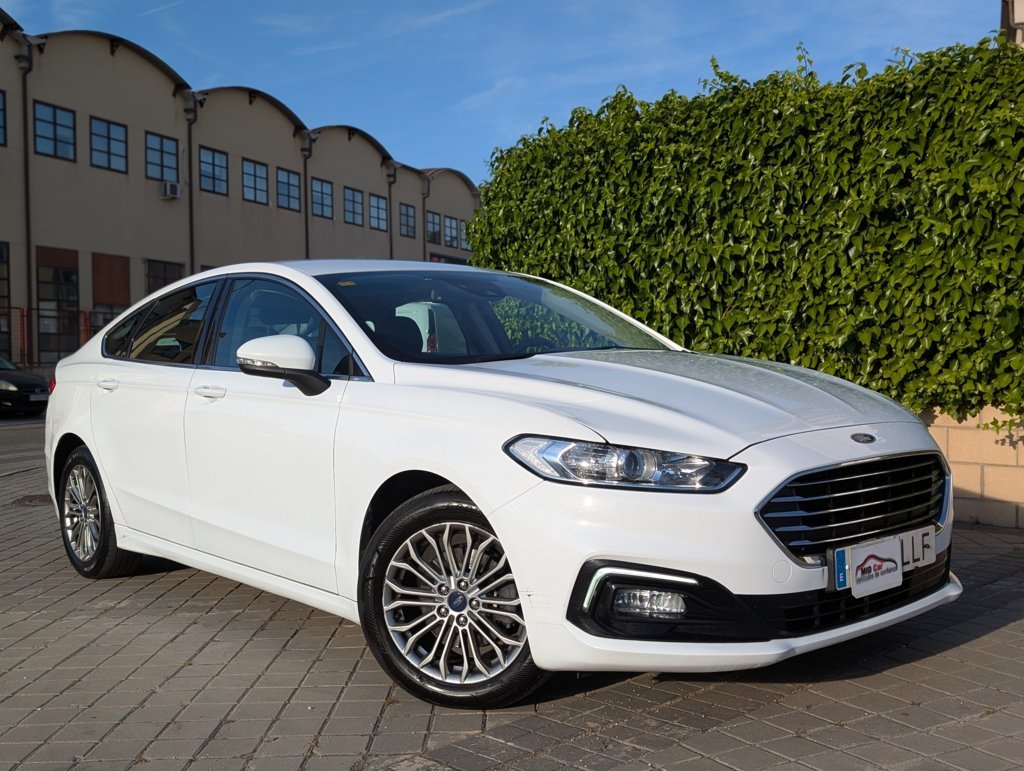 MIDCar coches ocasión Madrid Ford Mondeo 2.0Tdci Titanium 150 Cv Etiqueta medioambiental C Nacional IVA y Garantía Incl