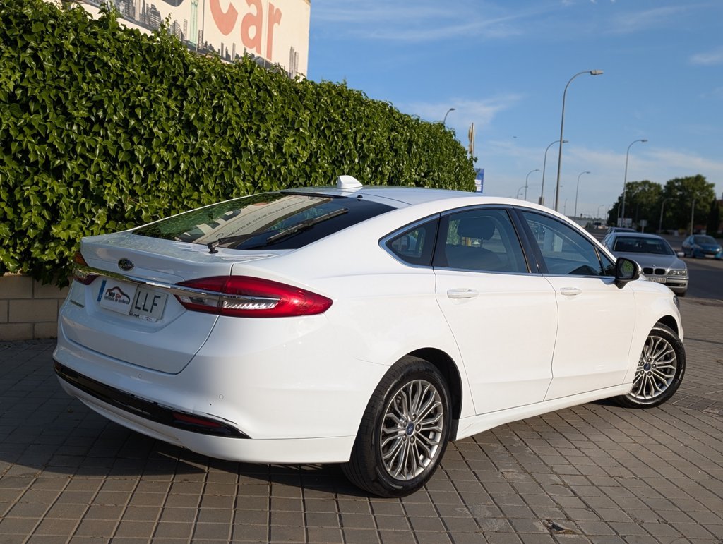 MIDCar coches ocasión Madrid Ford Mondeo 2.0Tdci Titanium 150 Cv Etiqueta medioambiental C Nacional IVA y Garantía Incl