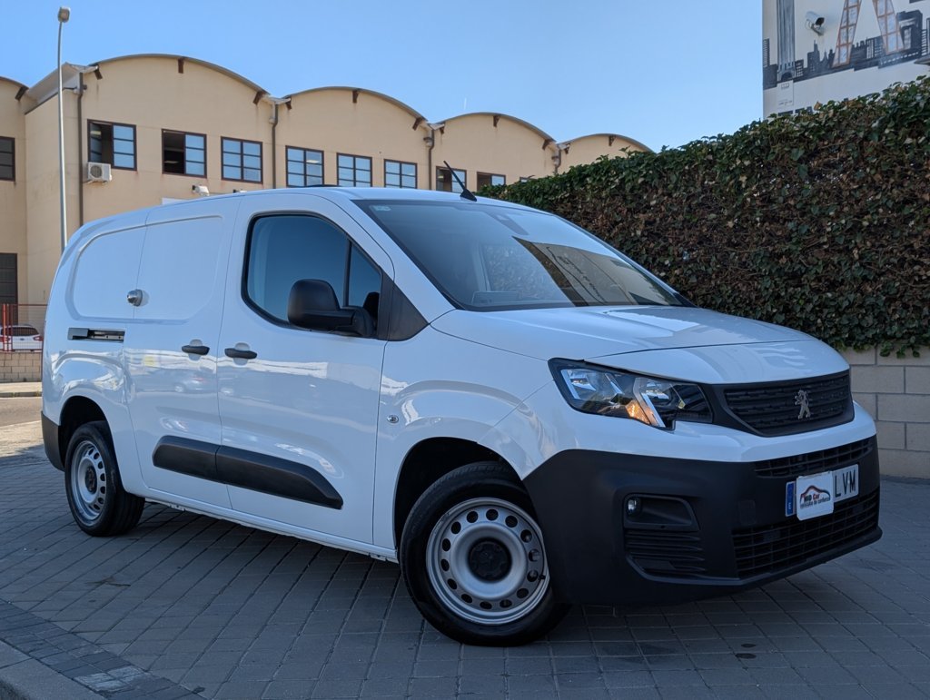 MIDCar coches ocasión Madrid Peugeot Partner L2 1.5BlueHdi Premium Long IVA y Garantía Inc Nacional
