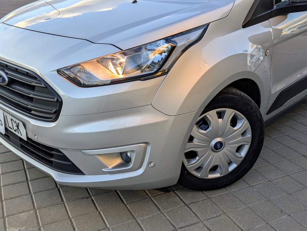 MIDCar coches ocasión Madrid Ford Transit Connect Van VAN 1.5 TDCI 88KW TREND 210 L2 AUT