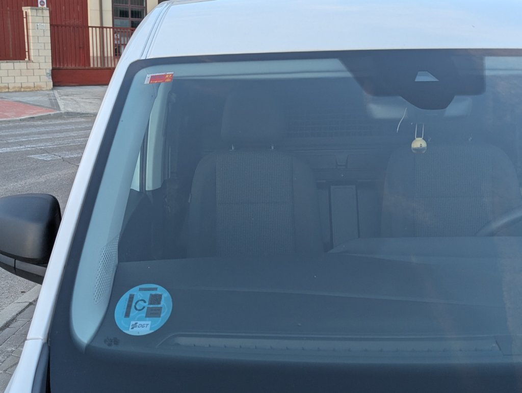 MIDCar coches ocasión Madrid Volkswagen Caddy Profesional Maxi Furgón Nuevo Modelo 2.0Tdi 110Cv 6Velocidades IVA y Garantía Incl Etiqueta C