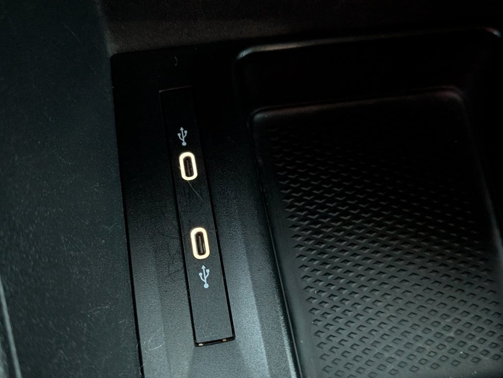 MIDCar coches ocasión Madrid Volkswagen Caddy Profesional Maxi Furgón Nuevo Modelo 2.0Tdi 110Cv 6Velocidades IVA y Garantía Incl Etiqueta C