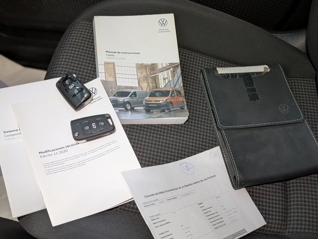 MIDCar coches ocasión Madrid Volkswagen Caddy Profesional Maxi Furgón Nuevo Modelo 2.0Tdi 110Cv 6Velocidades IVA y Garantía Incl Etiqueta C