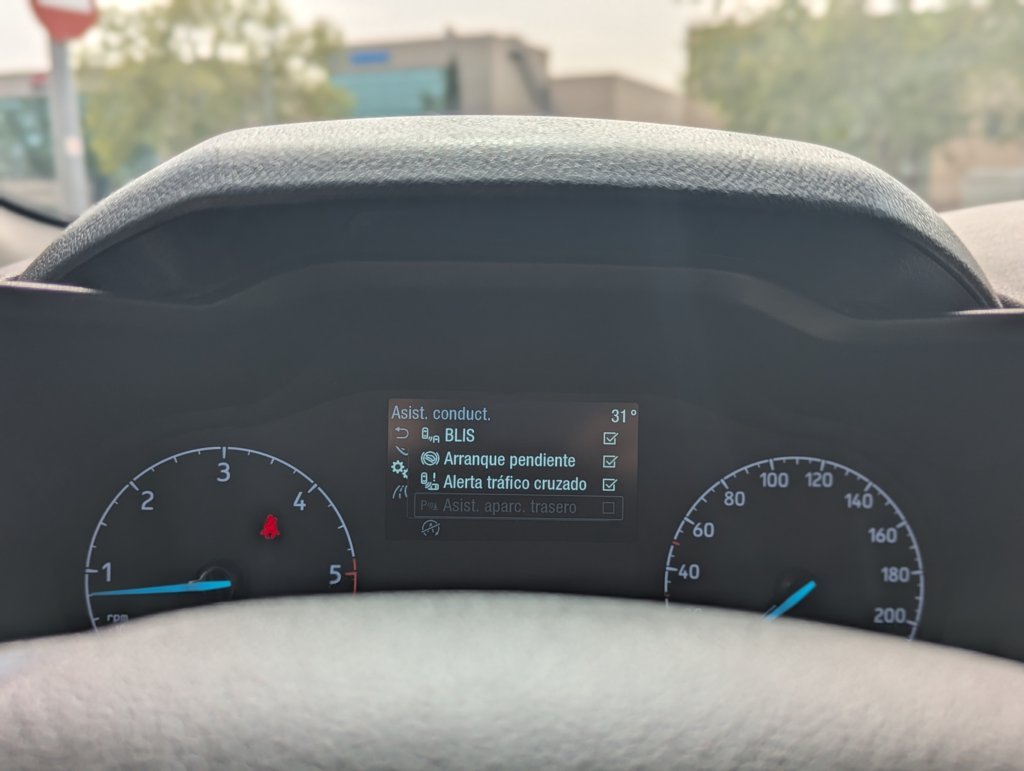 MIDCar coches ocasión Madrid Ford Transit Connect Van 1.5EcoBlue Sport 210  S&S 120Cv L2 Etiqueta C IVA y Garantía Incl