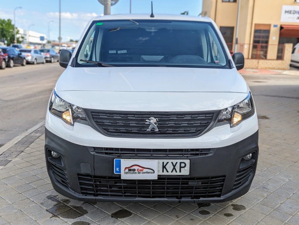 MIDCar coches ocasión Madrid Peugeot Partner Premium 1.6BlueHDI 100Cv 3 Plazas