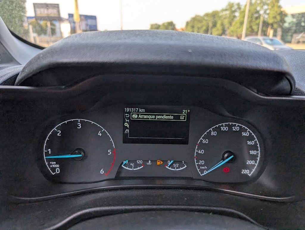 MID Car coches ocasión Madrid FORD TRANSIT CONNECT Van 1.5 TDCi 74kW Trend 210 L2 4 Puertas