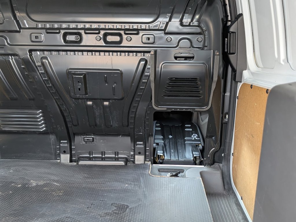 MID Car coches ocasión Madrid FORD TRANSIT CONNECT Van 1.5 TDCi 74kW Trend 210 L2 4 Puertas