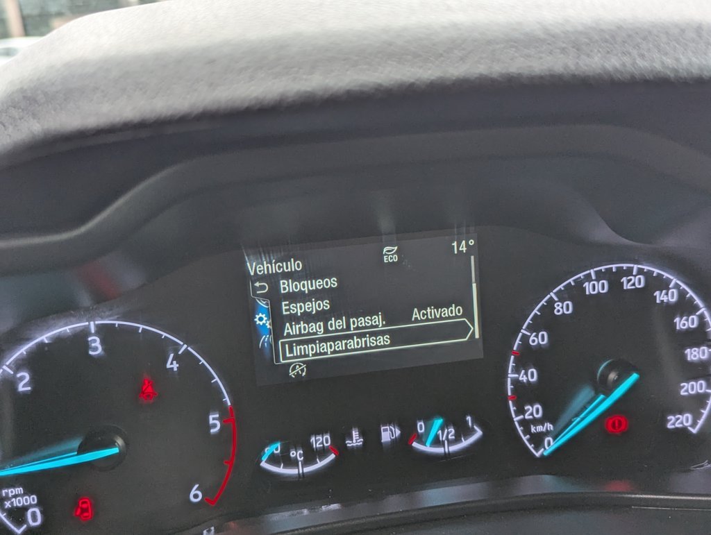 MIDCar coches ocasión Madrid Ford Transit Connect Van 1.5EcoBlue  Trend 240  S&S Trend L2, 6 Velocidades IVA y Garantía Incl Etiqueta C