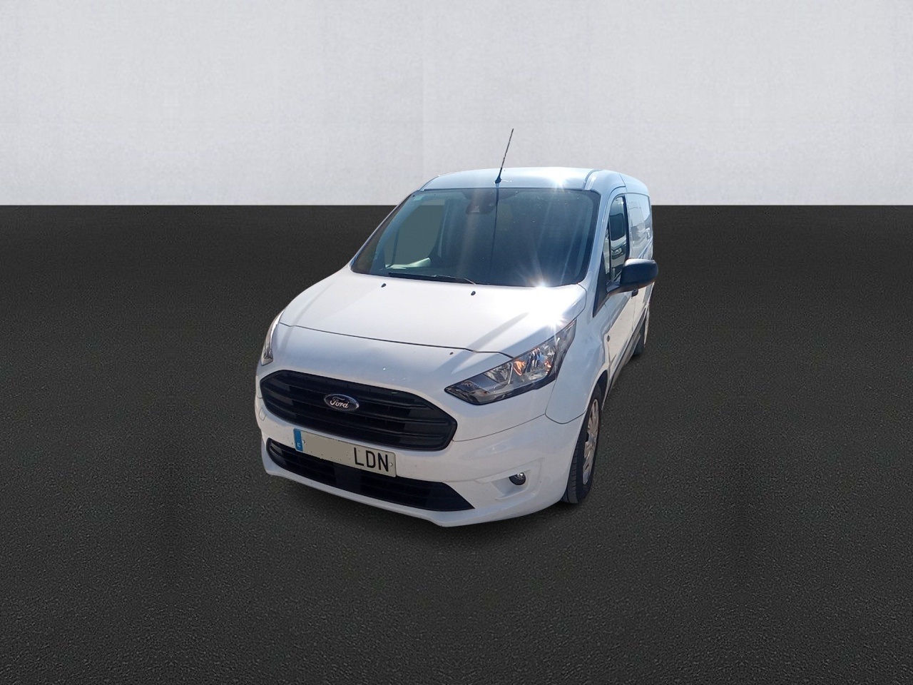 MIDCar coches ocasión Madrid Ford Transit Connect  3 Plazas 1.5EcoBlueTrend 210 L2 4 Puertas 100Cv IVA y Garantía Inc Etiqueta C