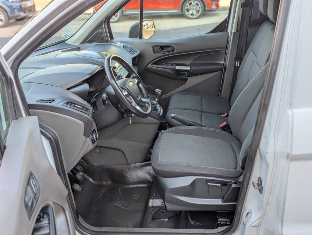 MIDCar coches ocasión Madrid Ford Transit Connect  3 Plazas 1.5EcoBlueTrend 210 L2 4 Puertas 100Cv IVA y Garantía Inc Etiqueta C