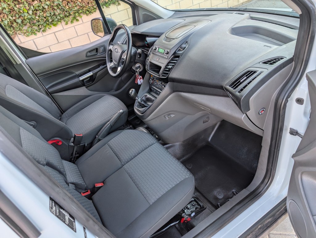 MIDCar coches ocasión Madrid Ford Transit Connect  3 Plazas 1.5EcoBlueTrend 210 L2 4 Puertas 100Cv IVA y Garantía Inc Etiqueta C