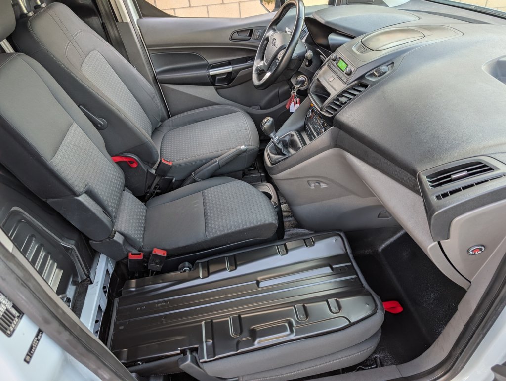 MIDCar coches ocasión Madrid Ford Transit Connect  3 Plazas 1.5EcoBlueTrend 210 L2 4 Puertas 100Cv IVA y Garantía Inc Etiqueta C