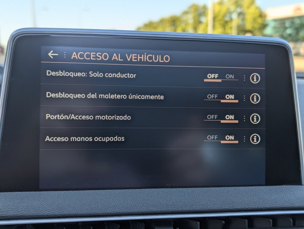 MIDCar coches ocasión Madrid Peugeot 5008 2.0 BlueHDi 180Cv GT Line S&S  EAT8, 7 Plazas, Etiqueta Medioambiental C Bola Remolque IVA y Garantía Incl