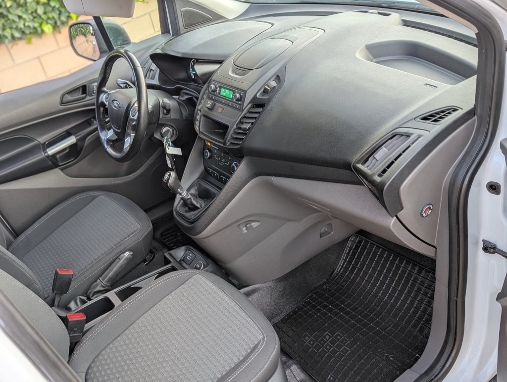 MIDCar coches ocasión Madrid Ford Transit Connect  1.5Tdci Trend 210 L2 4 Puertas Híbrido Diesel y  GLP Etiqueta Medioambiental ECO IVA y Garantía Inc