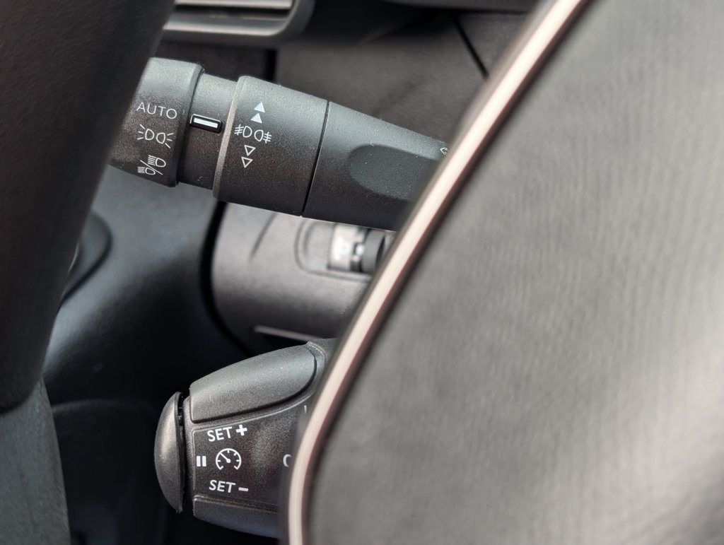 MIDCar coches ocasión Madrid Peugeot Partner Premium 1.6 BlueHDi 100Cv Etiqueta C IVA y Garantía Incl 3 Plazas