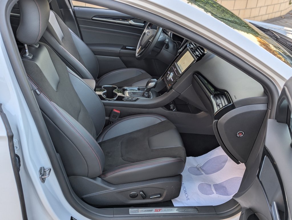 MIDCar coches ocasión Madrid Ford Mondeo 2.0 Híbrido 138kW ST-Line HEV AT SB  Etiqueta medioambiental ECO Nacional 1Dueño con IVA y Garantía