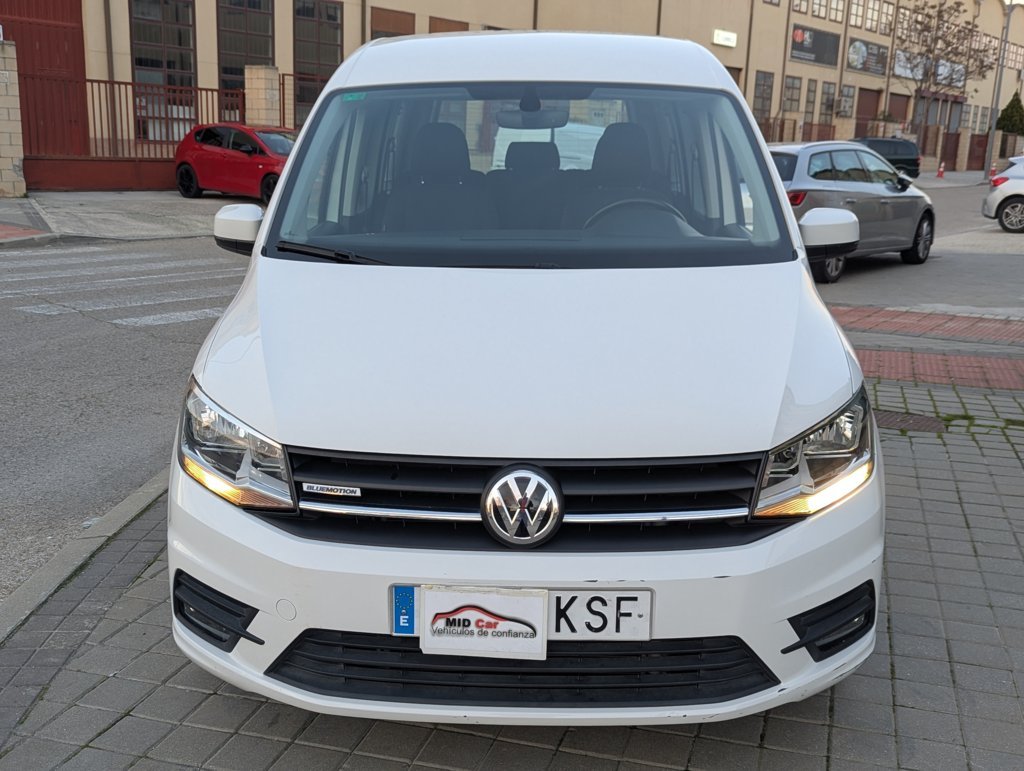 MIDCar coches ocasión Madrid Volkswagen Caddy Profesional Kombi 1.4 TGI/ GNC  BM 4 Puertas 110Cv Etiqueta ECO IVA Incl