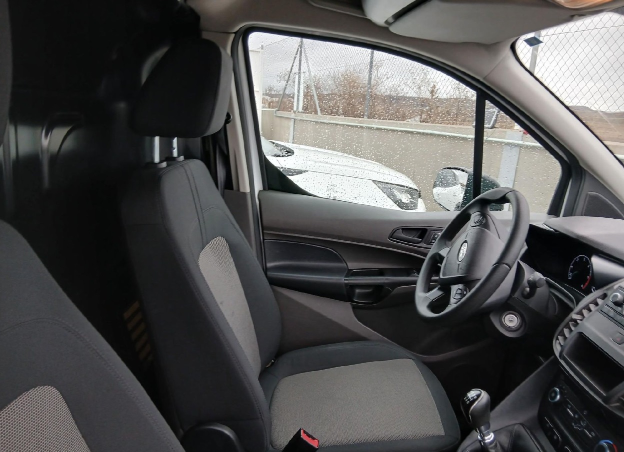 MIDCar coches ocasión Madrid Ford Transit Connect  1.5EcoBlueTrend 210 L2 4 Puertas 100Cv Nacional IVA y Garantía Incl Etiqueta C