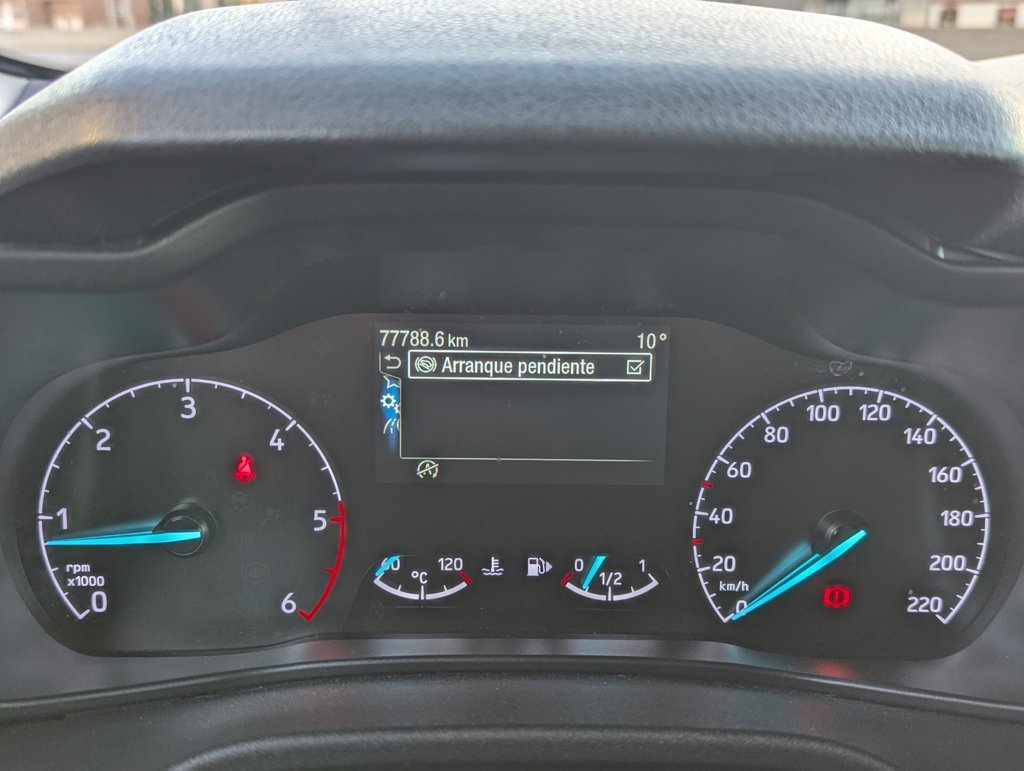 MIDCar coches ocasión Madrid Ford Transit Connect  1.5EcoBlueTrend 210 L2 4 Puertas 100Cv Nacional IVA y Garantía Incl Etiqueta C