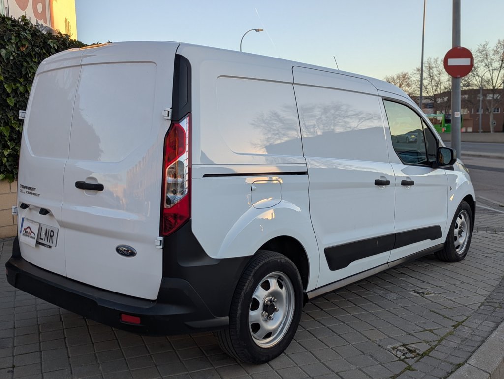 MIDCar coches ocasión Madrid Ford Transit Connect  1.5EcoBlueTrend 210 L2 4 Puertas 100Cv Nacional IVA y Garantía Incl Etiqueta C