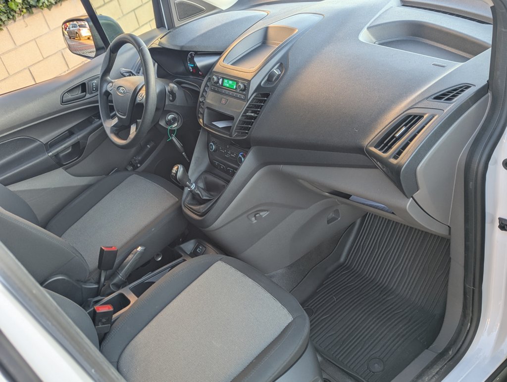 MIDCar coches ocasión Madrid Ford Transit Connect  1.5EcoBlueTrend 210 L2 4 Puertas 100Cv Nacional IVA y Garantía Incl Etiqueta C