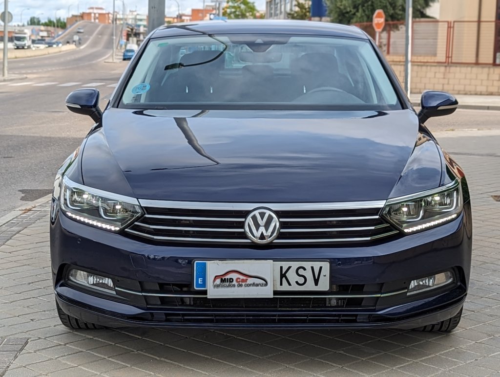 MIDCar coches ocasión Madrid Volkswagen Passat Advance 2.0Tdi 150Cv DSG7 Etiqueta C