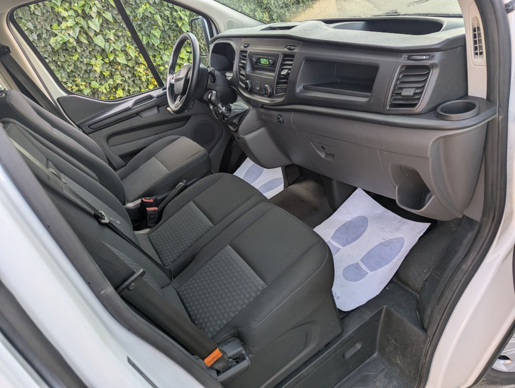 MIDCar coches ocasión Madrid Ford Transit Custom Van 2.0 TDCI 130Cv 280 L1 MHEV Etiqueta ECO IVA y Garantía Incl