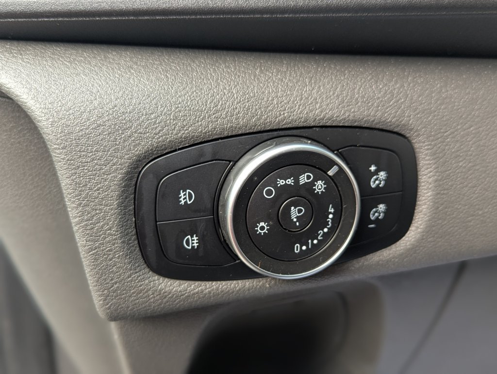 MIDCar coches ocasión Madrid Ford Transit Custom Van 2.0 TDCI 130Cv 280 L1 MHEV Etiqueta ECO IVA y Garantía Incl