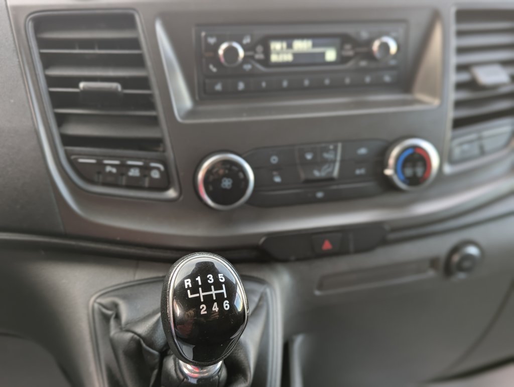 MIDCar coches ocasión Madrid Ford Transit Custom Van 2.0 TDCI 130Cv 280 L1 MHEV Etiqueta ECO IVA y Garantía Incl