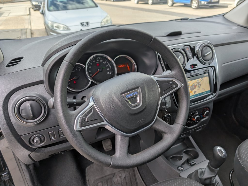 MIDCar coches ocasión Madrid Dacia Lodgy 1.6 SCe Gasolina y GLP ComfortCombi 7 Plazas