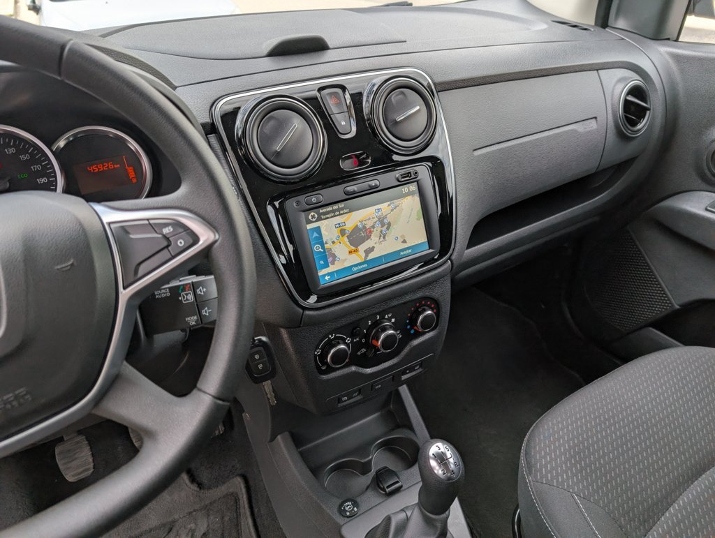 MIDCar coches ocasión Madrid Dacia Lodgy 1.6 SCe Gasolina y GLP ComfortCombi 7 Plazas