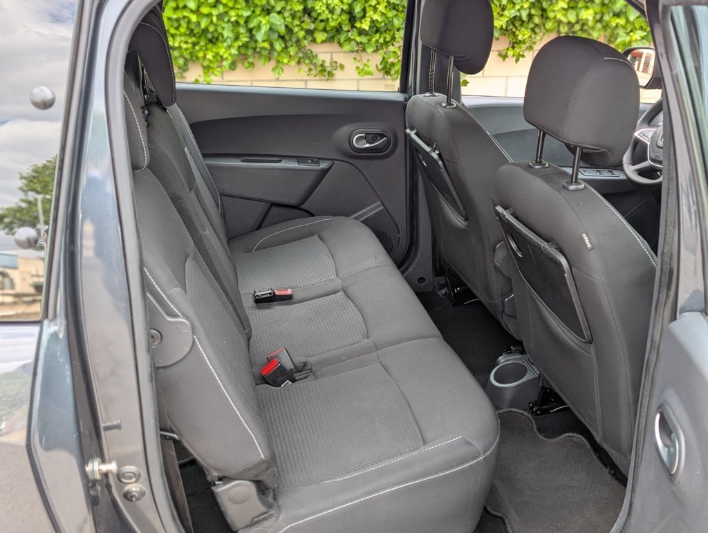 MIDCar coches ocasión Madrid Dacia Lodgy 1.6 SCe Gasolina y GLP ComfortCombi 7 Plazas