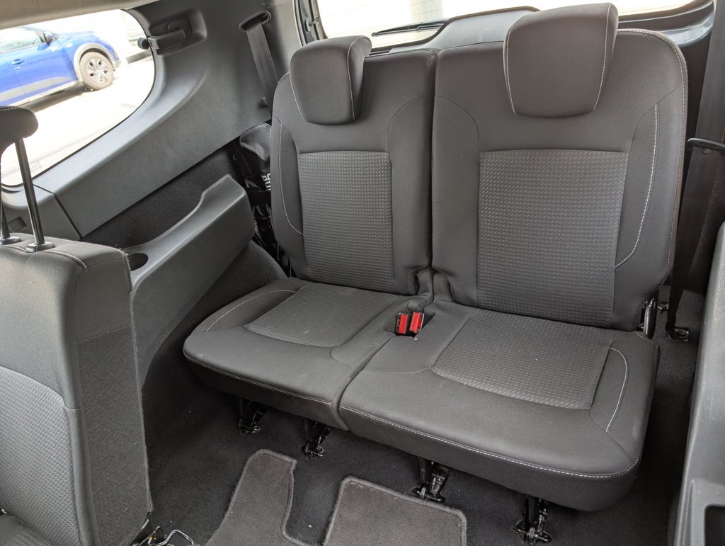 MIDCar coches ocasión Madrid Dacia Lodgy 1.6 SCe Gasolina y GLP ComfortCombi 7 Plazas