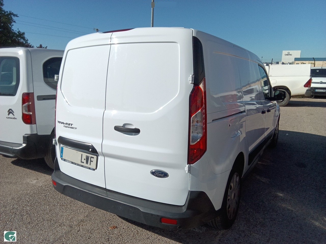MIDCar coches ocasión Madrid Ford Transit Connect  1.5EcoBlueTrend 210 L2 4 Puertas 120Cv IVA y Garantía Inc Etiqueta C